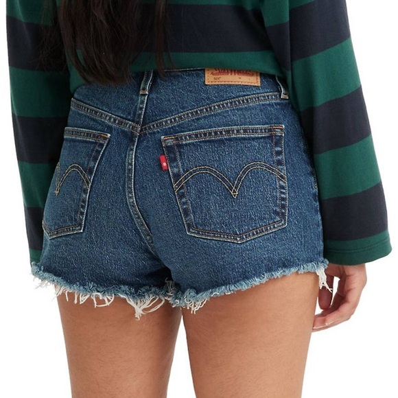 LEVI’S 501 ORIGINAL SHORTS FRAYED NEW WITH TAGS SIZE 34 - Picture 1 of 7